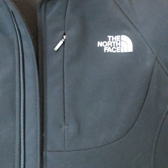 COPY - The North Face women’s jacket - Picture 2 of 6